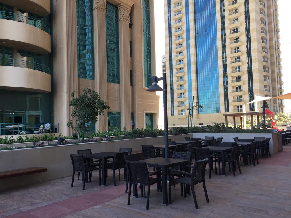 Espace Holiday Homes - Elite Residency Dubaï Extérieur photo